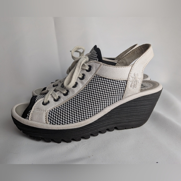 FLY LONDON Wedge Sandals Women No Size (6-7) Black And White Laces - Picture 3 of 14